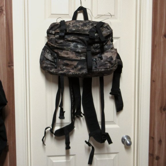 Kodiak Island Series Camo Backpack